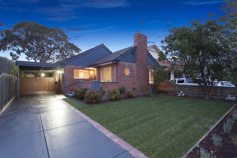 14 Bowmore Street, Hughesdale VIC 3166