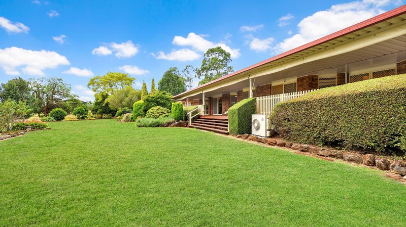 Photo - 14 Bowtell Drive, Highfields QLD 4352 - Image 2