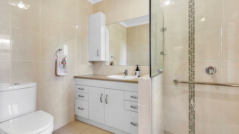 Photo - 14 Bowtell Drive, Highfields QLD 4352 - Image 25
