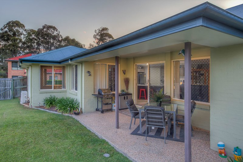 Photo - 14 Boxwood Place, Carseldine QLD 4034 - Image 11