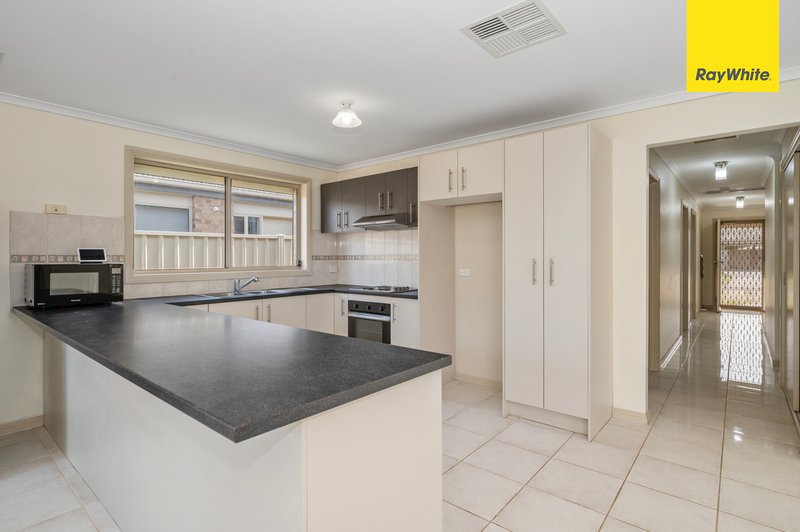 Photo - 1/4 Brazil Court, Melton West VIC 3337 - Image 7