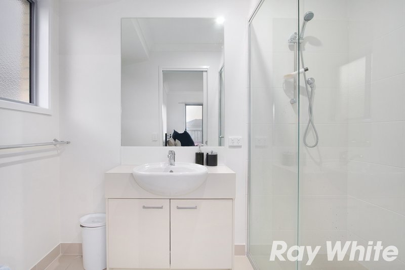 Photo - 14 Bremer Street, Clyde North VIC 3978 - Image 8