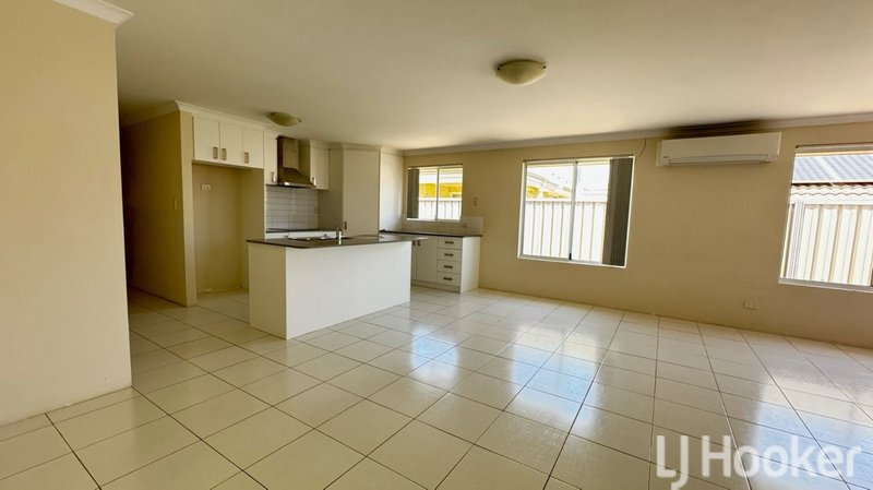 Photo - 14 Brennan Promenade, Baldivis WA 6171 - Image 2