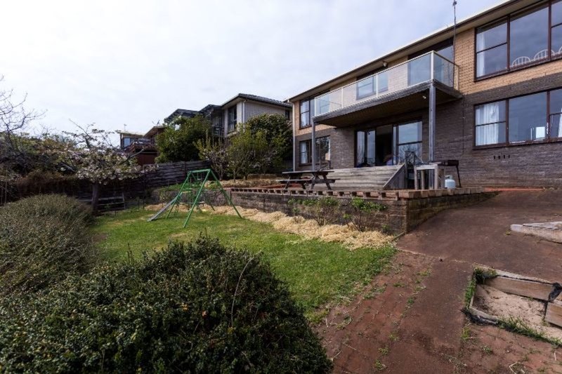 Photo - 14 Brinckman Court, Devonport TAS 7310 - Image 14