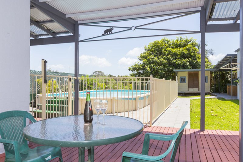 Photo - 14 Bronte Crescent, Sunshine Bay NSW 2536 - Image 6