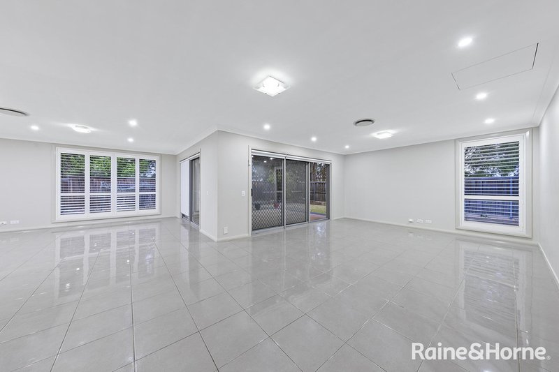 Photo - 14 Brothers Lane, Glenfield NSW 2167 - Image 5