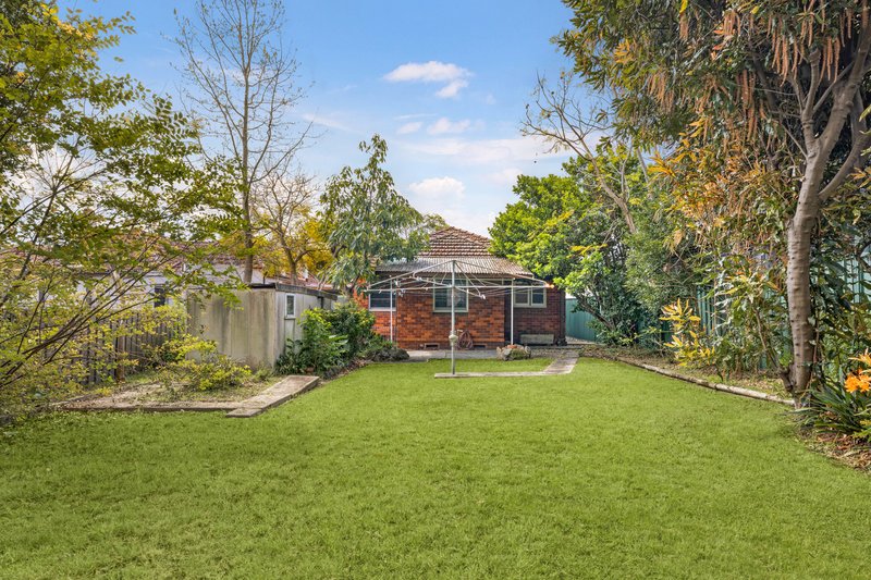 Photo - 14 Broughton Road, Strathfield NSW 2135 - Image 17