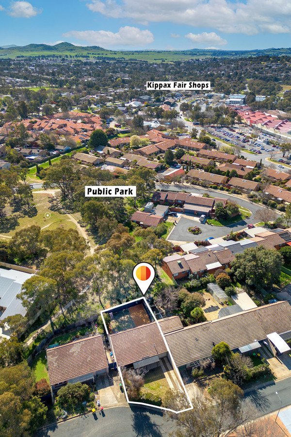 Photo - 14 Brownlow Place, Holt ACT 2615 - Image 15