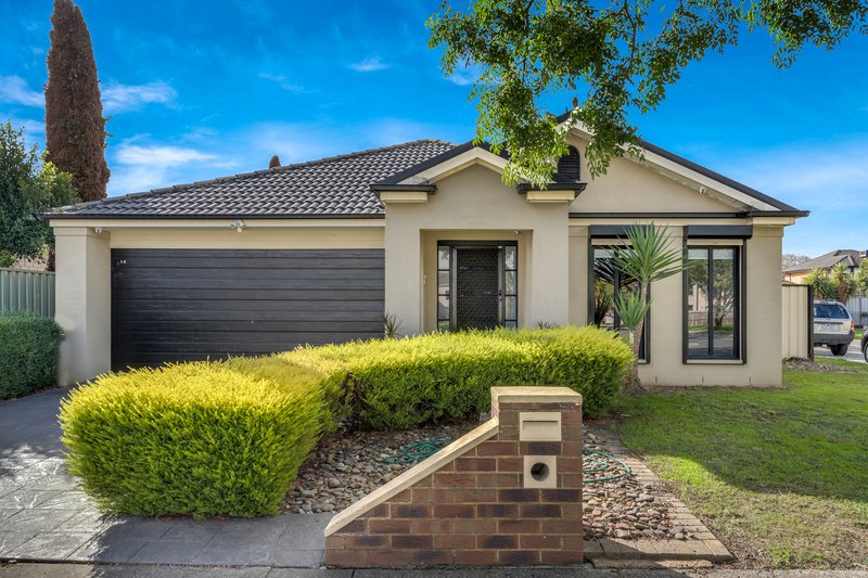 14 Brushwood Circuit, Roxburgh Park VIC 3064