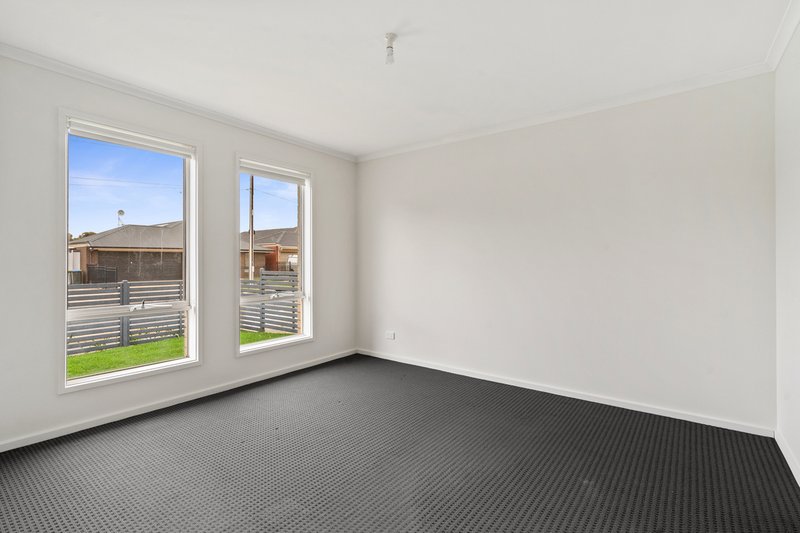 Photo - 14 Bryant Street, Mansfield Park SA 5012 - Image 2