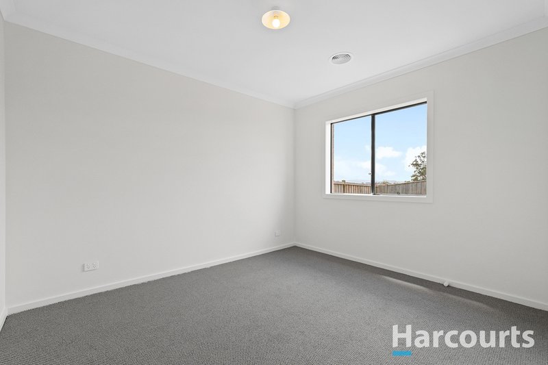 Photo - 14 Bunya Street, Warragul VIC 3820 - Image 8