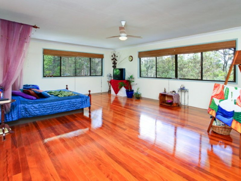 Photo - 14 Buranda Road, Clear Mountain QLD 4500 - Image 4