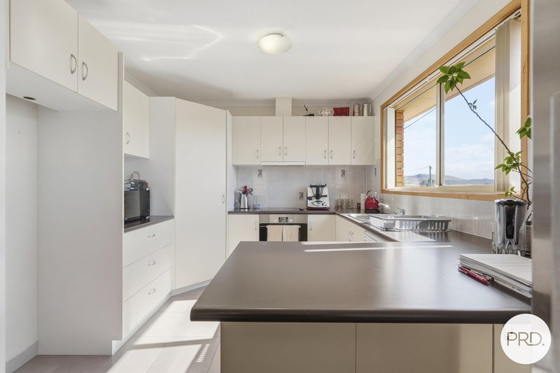 Photo - 1/4 Burnett Street, Sorell TAS 7172 - Image 9