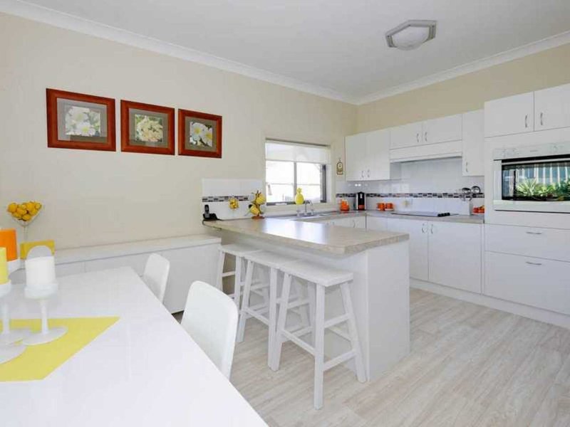 Photo - 14 Burrawan Street, Forster NSW 2428 - Image 2