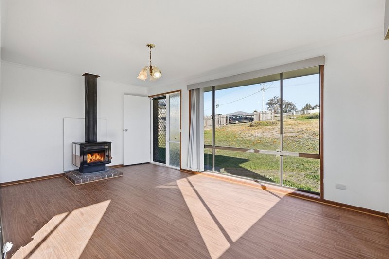 Photo - 14 Burrows Avenue, Brighton TAS 7030 - Image 4