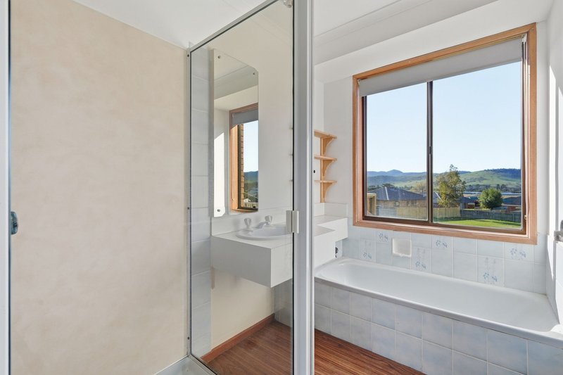 Photo - 14 Burrows Avenue, Brighton TAS 7030 - Image 7