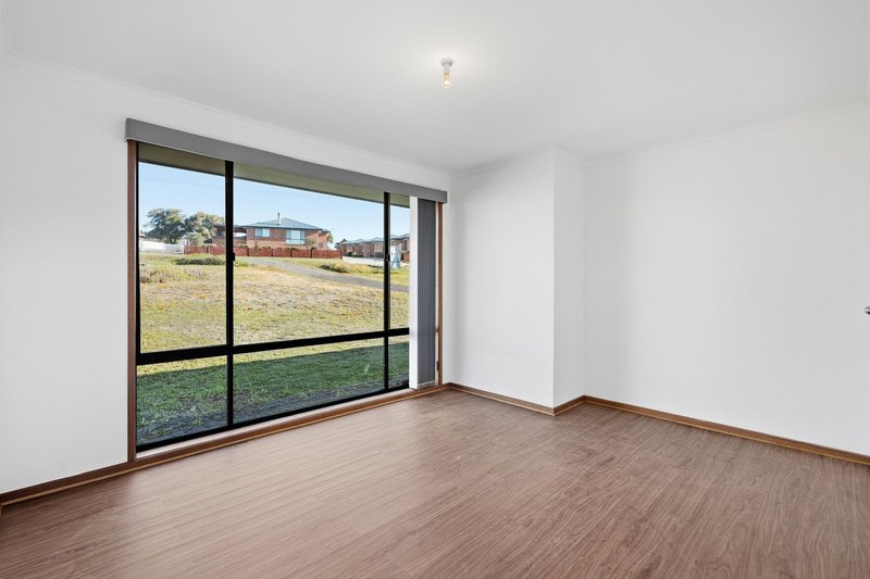 Photo - 14 Burrows Avenue, Brighton TAS 7030 - Image 8