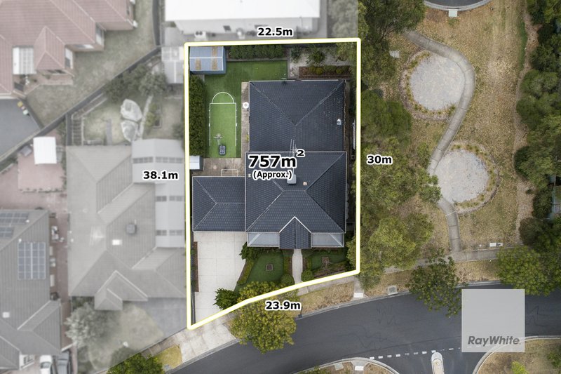 Photo - 14 Burtt Avenue, Caroline Springs VIC 3023 - Image 2