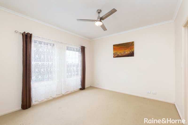 Photo - 1/4 Caldwell Street, Strathalbyn SA 5255 - Image 6