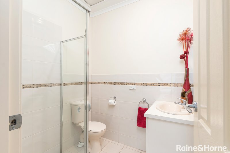 Photo - 1/4 Caldwell Street, Strathalbyn SA 5255 - Image 7