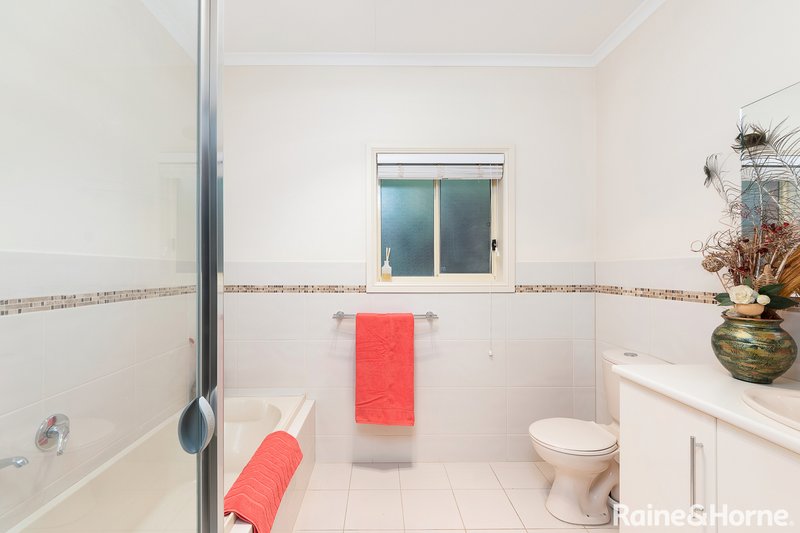 Photo - 1/4 Caldwell Street, Strathalbyn SA 5255 - Image 10