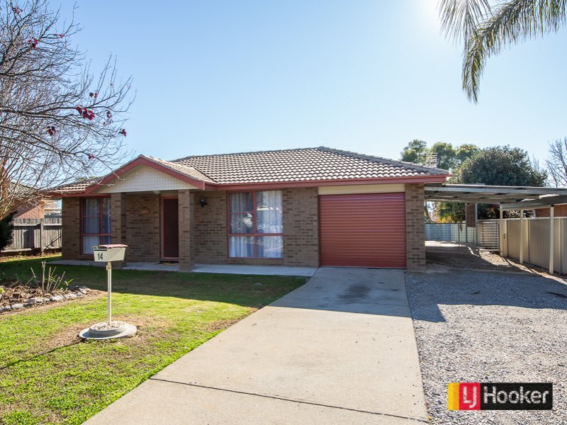 14 Caley Close, Tamworth NSW 2340