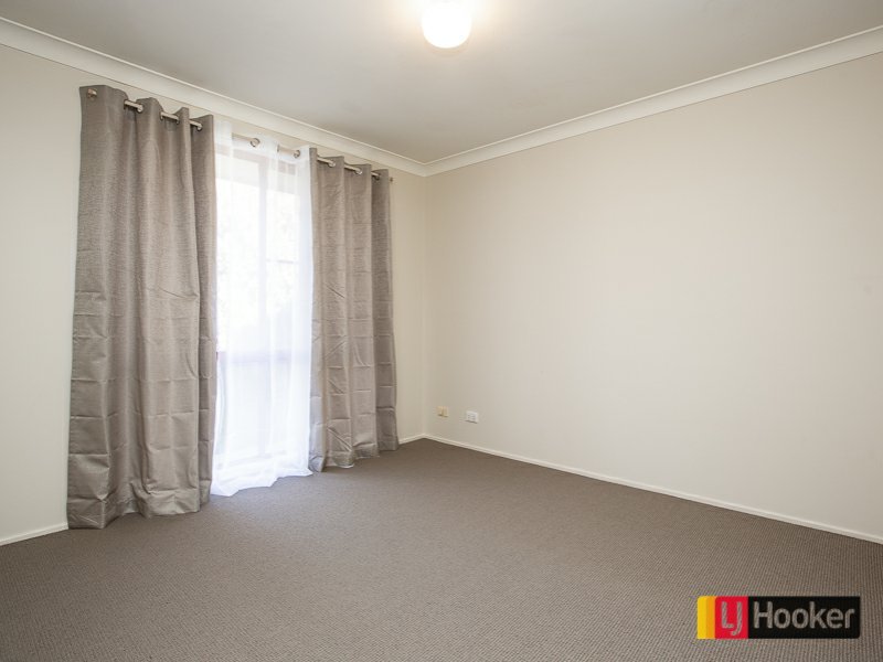 Photo - 14 Caley Close, Tamworth NSW 2340 - Image 6