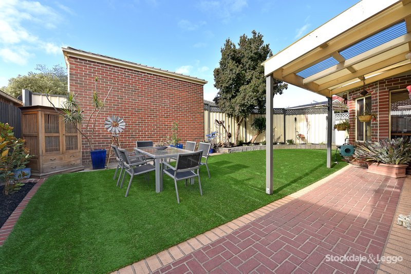 Photo - 1/4 Callan Court, Mill Park VIC 3082 - Image 10