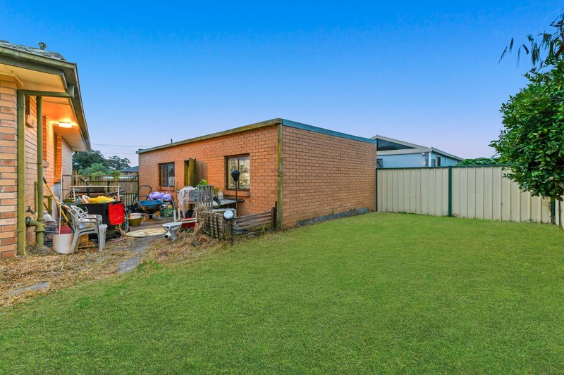 Photo - 14 Cambridge Drive, Springvale South VIC 3172 - Image 11