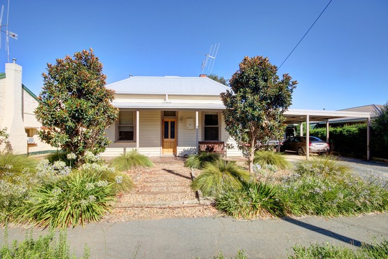 14 Campaspe Street, Rochester VIC 3561