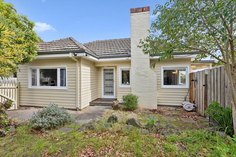 Photo - 1/4 Campbell Street, Heathmont VIC 3135 - Image 1
