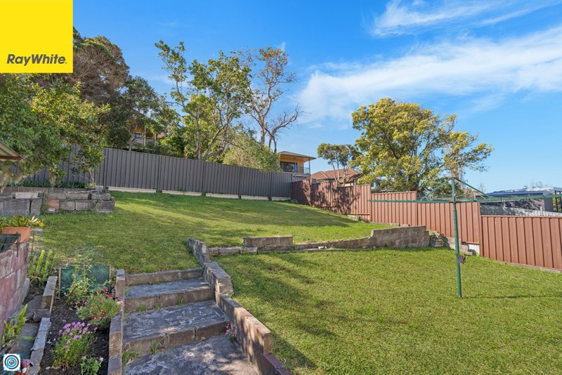 Photo - 14 Canberra Road, Lake Heights NSW 2502 - Image 11