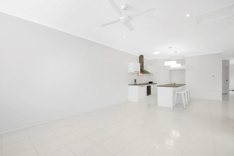 Photo - 14 Cape Street , Birtinya QLD 4575 - Image 4