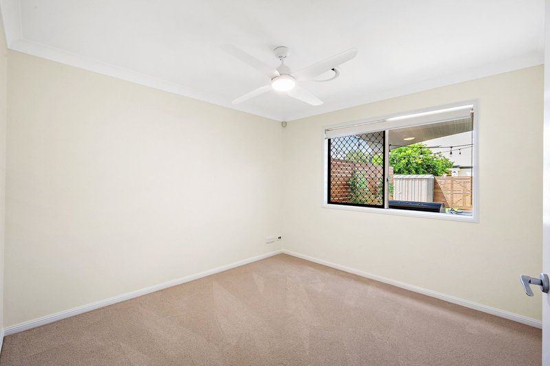 Photo - 14 Capparis Street, North Lakes QLD 4509 - Image 15