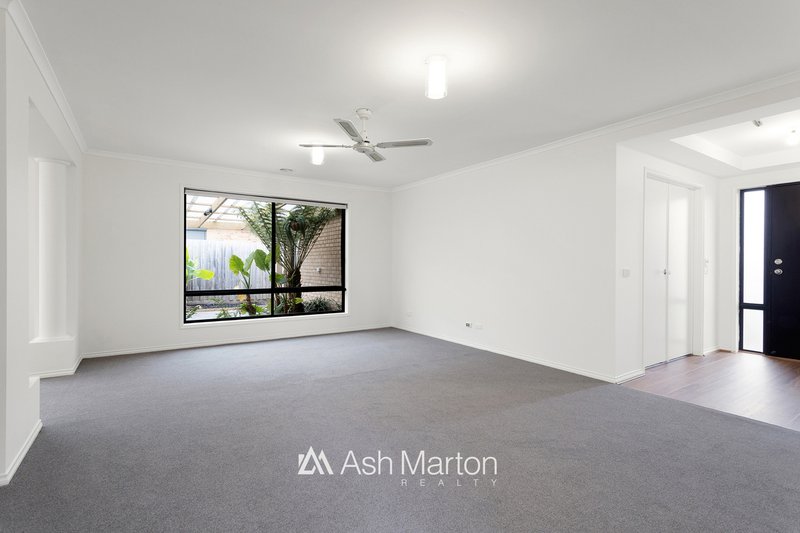 Photo - 14 Carawa Way, Skye VIC 3977 - Image 3