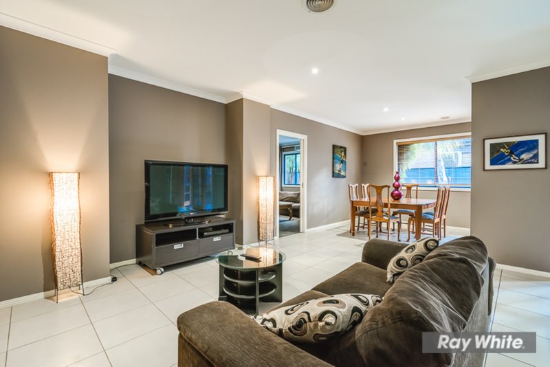 Photo - 14 Carbine Avenue, Tarneit VIC 3029 - Image 8