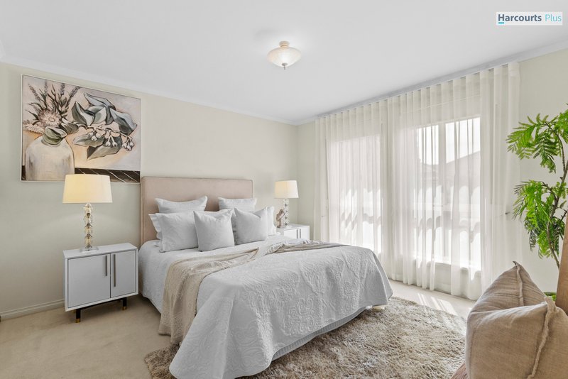 Photo - 14 Carlisle Court, Hallett Cove SA 5158 - Image 8