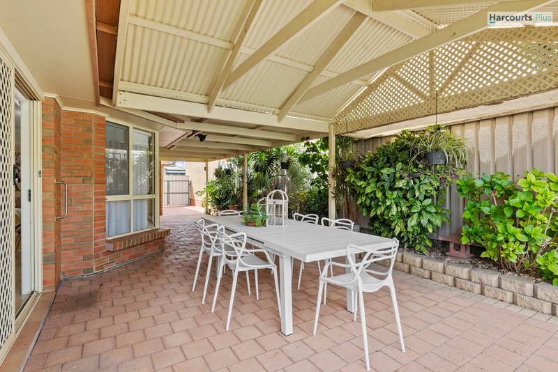 Photo - 14 Carlisle Court, Hallett Cove SA 5158 - Image 14