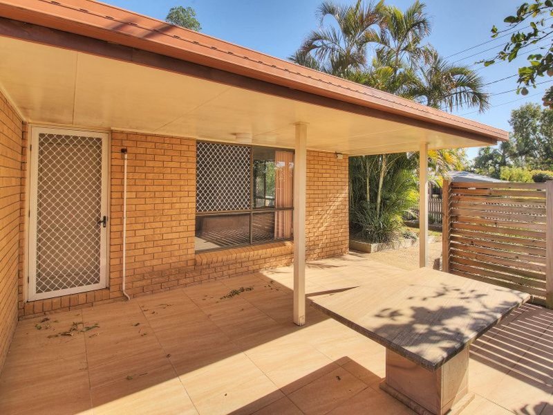 Photo - 14 Carlos Street, Hillcrest QLD 4118 - Image 11