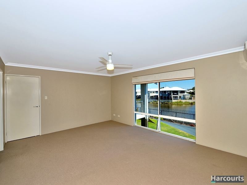 Photo - 14 Carnarvon Way, Erskine WA 6210 - Image 15