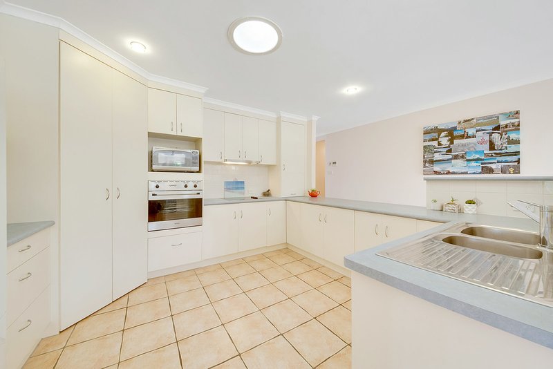 Photo - 14 Carthurbie Court, New Auckland QLD 4680 - Image 5