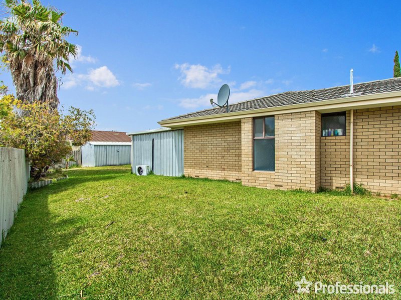 Photo - 14 Casilda Place, Cooloongup WA 6168 - Image 11