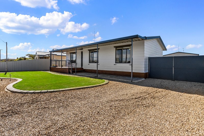 14 Casper Crescent, Port Victoria SA 5573