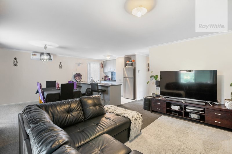 Photo - 14 Cassia Street, Munno Para West SA 5115 - Image 3