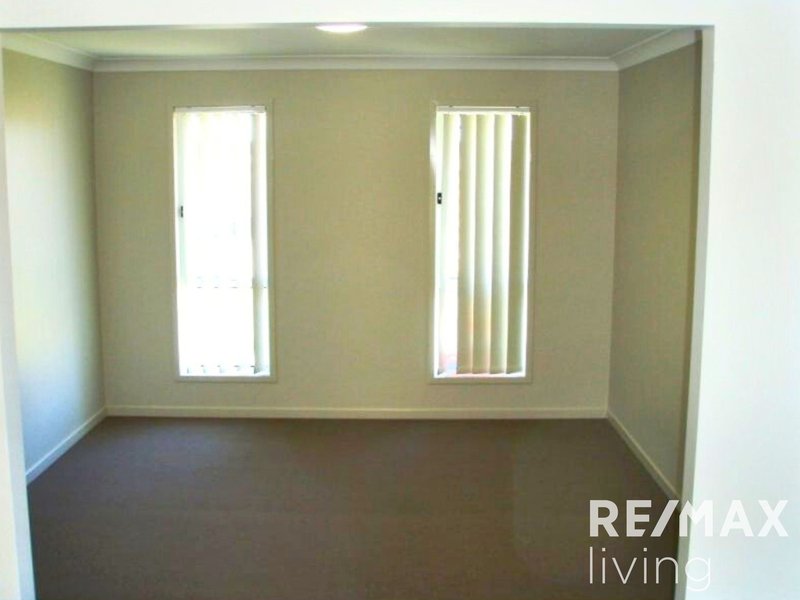 Photo - 14 Castle Court, Caboolture QLD 4510 - Image 5