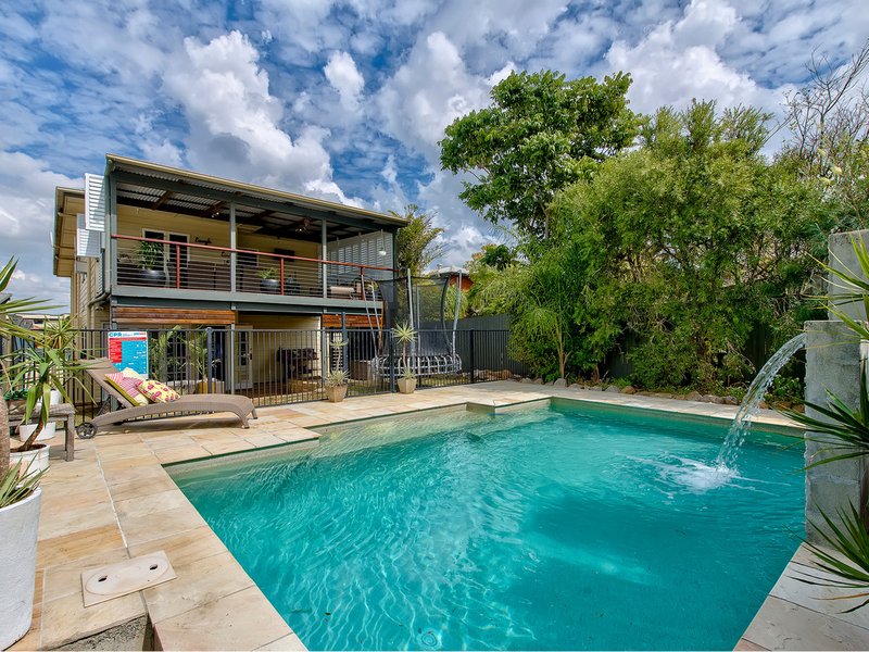 Photo - 14 Castle Street, Kedron QLD 4031 - Image 1