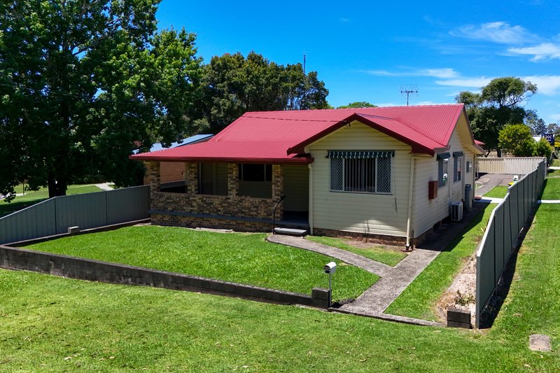 14 Castle Street, Laurieton NSW 2443