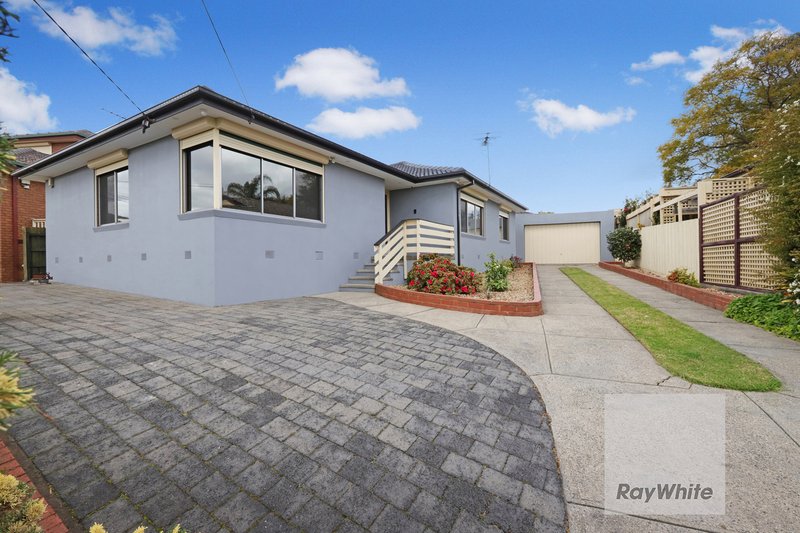 Photo - 14 Castleton Court, Gladstone Park VIC 3043 - Image 2