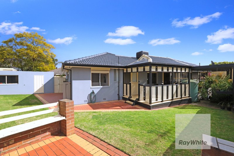 Photo - 14 Castleton Court, Gladstone Park VIC 3043 - Image 16