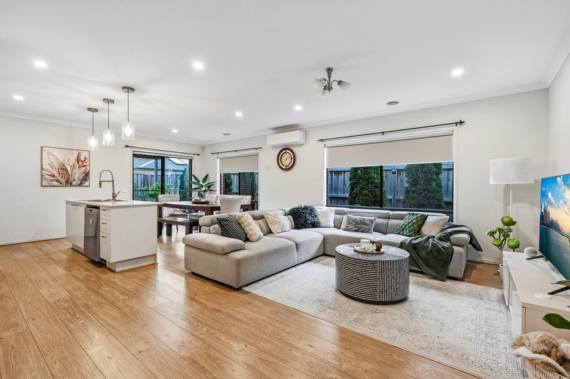 Photo - 14 Casuarina Road, Officer VIC 3809 - Image 4